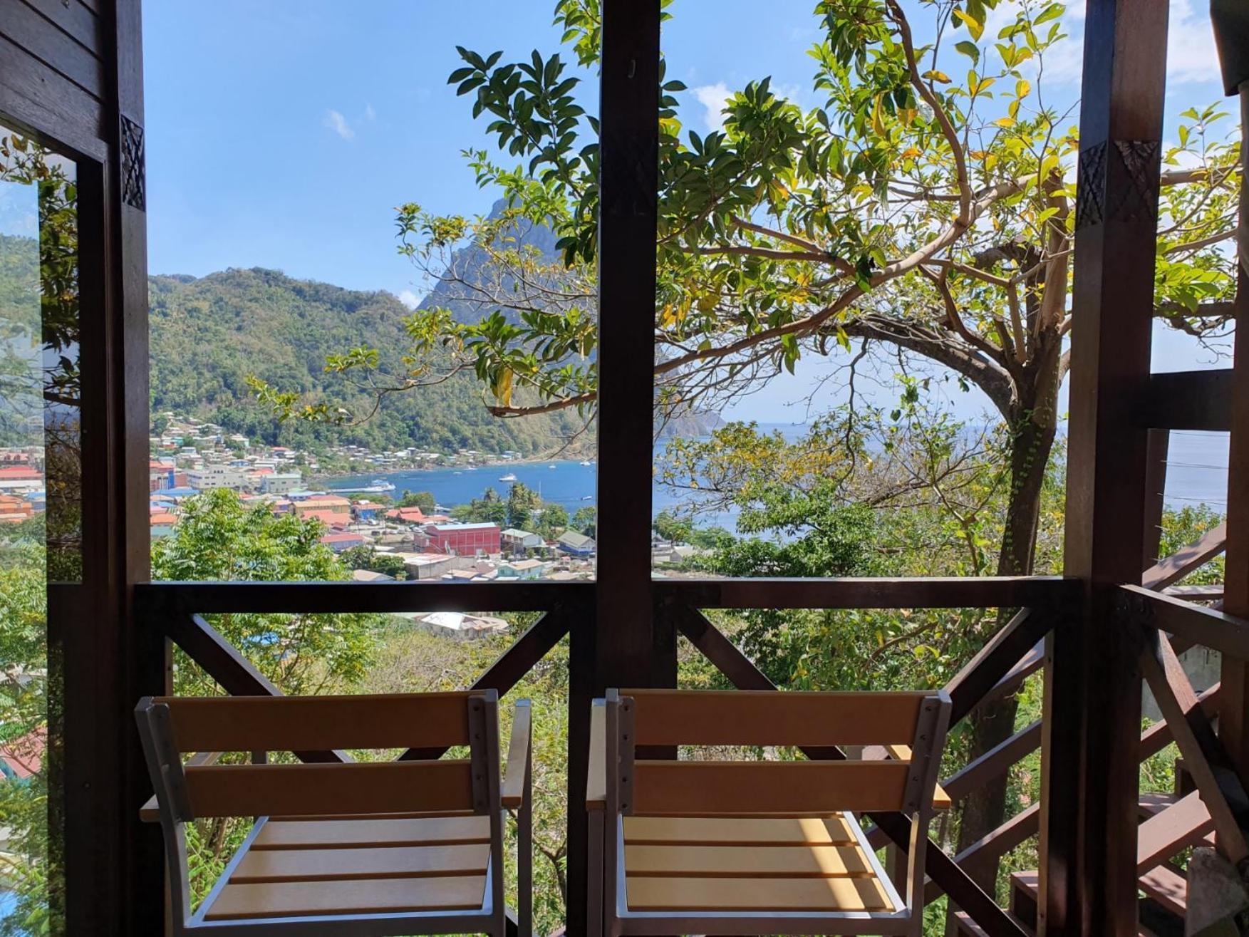 Green Fig Resort & Spa ซูฟริแยร์ ภายนอก รูปภาพ