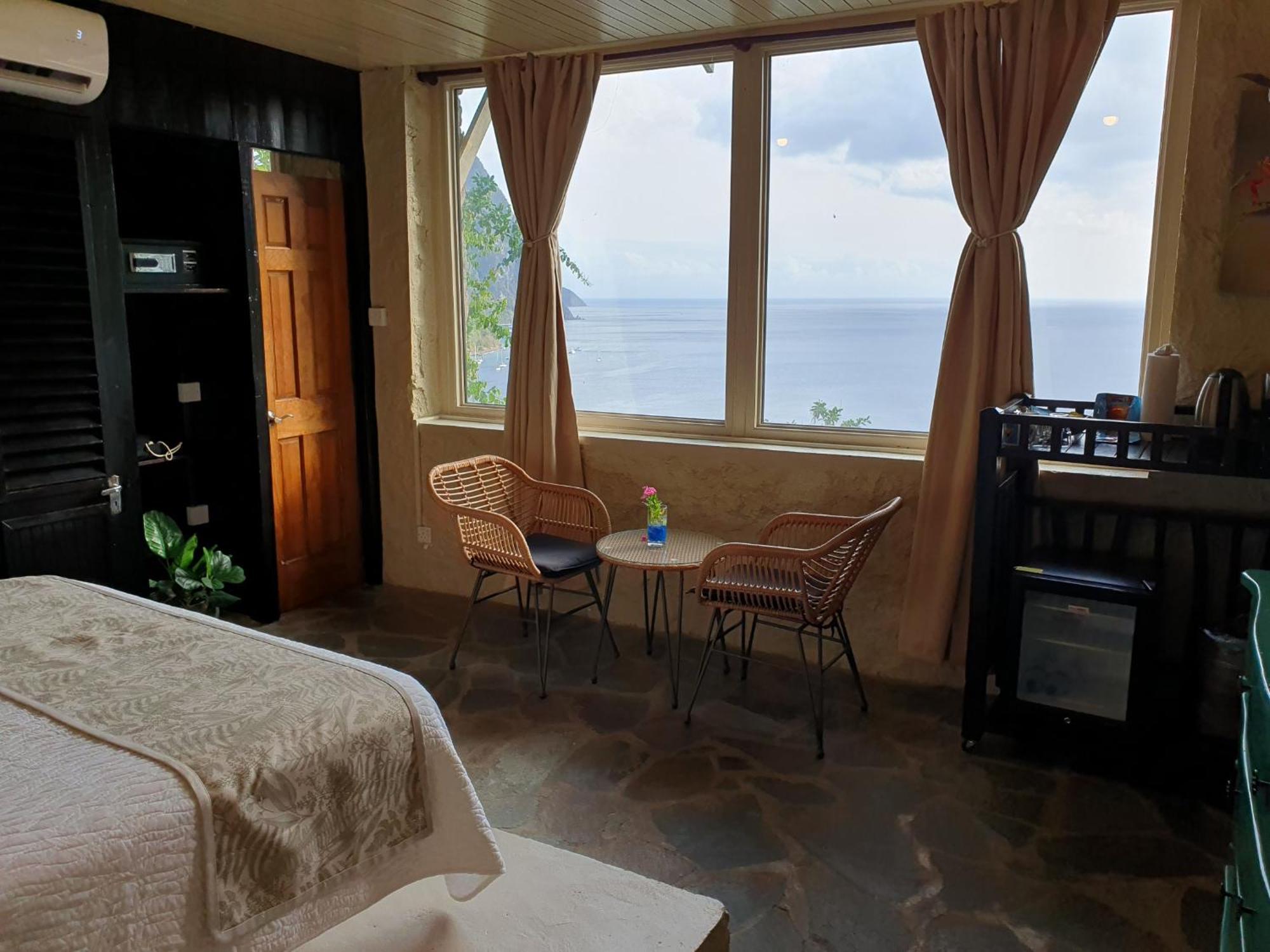 Green Fig Resort & Spa ซูฟริแยร์ ภายนอก รูปภาพ