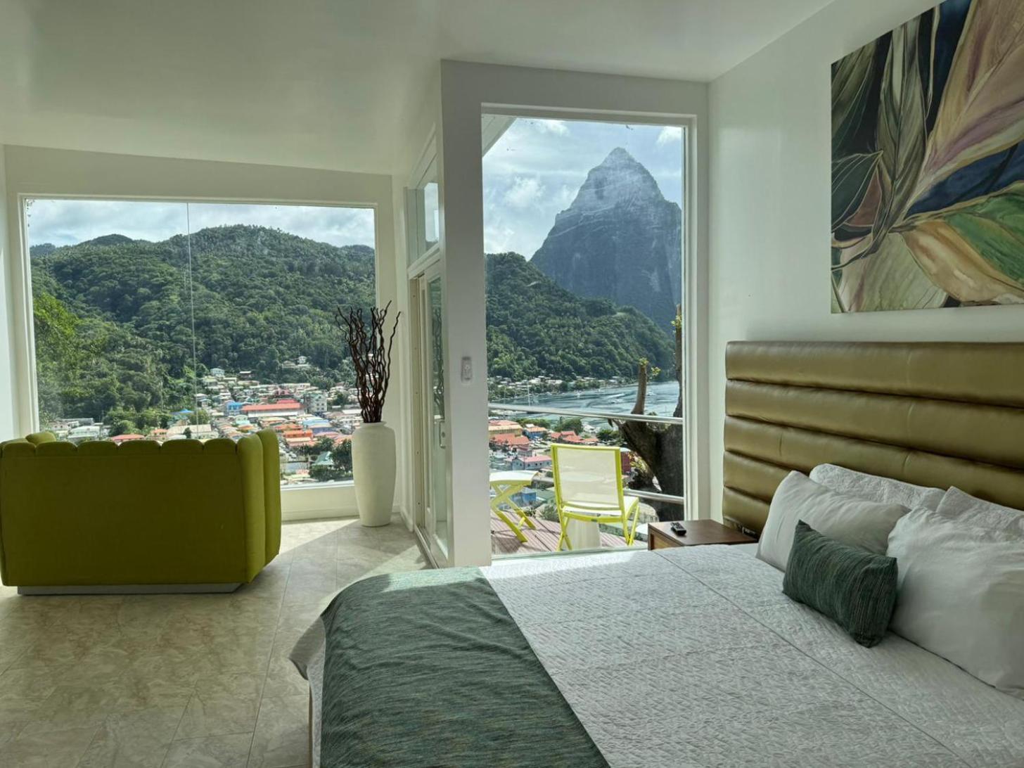 Green Fig Resort & Spa ซูฟริแยร์ ภายนอก รูปภาพ